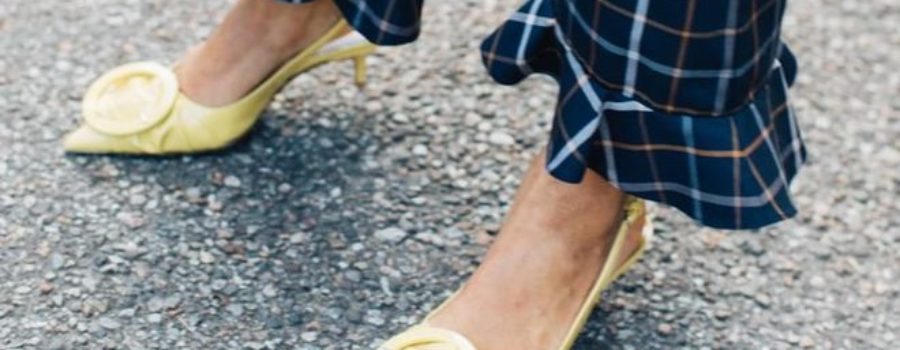 Pointy toe shoes are in! Find 45 top styles. #shoes
