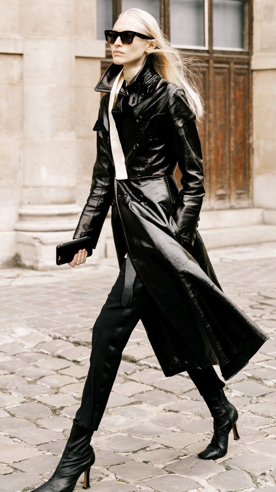 Fashion week street style Infashiondaily.com